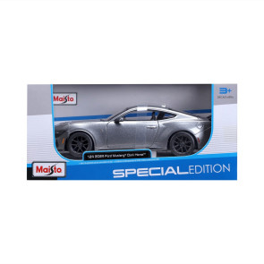 MAISTO SP EDITION Кола 2025 Ford Mustang Darkhorse-NEW 32925 GY Сива 1:24