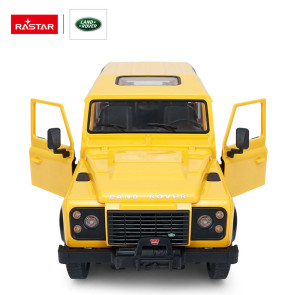 RASTAR Кола с отварящи се врати LAND ROVER DENFENDER R/C 1:14