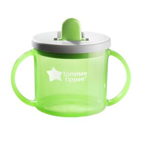 TOMMEE TIPPEE Неразливаща се чаша с дръжки 190 мл. 4+м FIRST CUP ЗЕЛЕНА