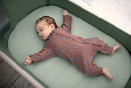 Бебешка кошара или легло за бебе: Кое е по-доброто решение за първите месеци?